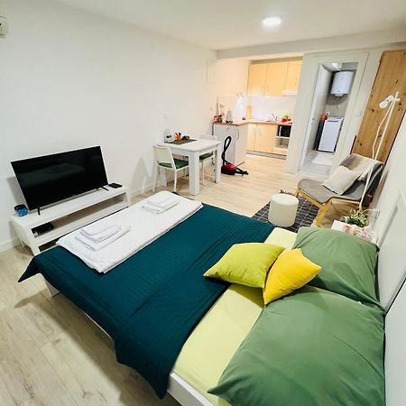 Central Moon Apartment No.2 Spalato Esterno foto